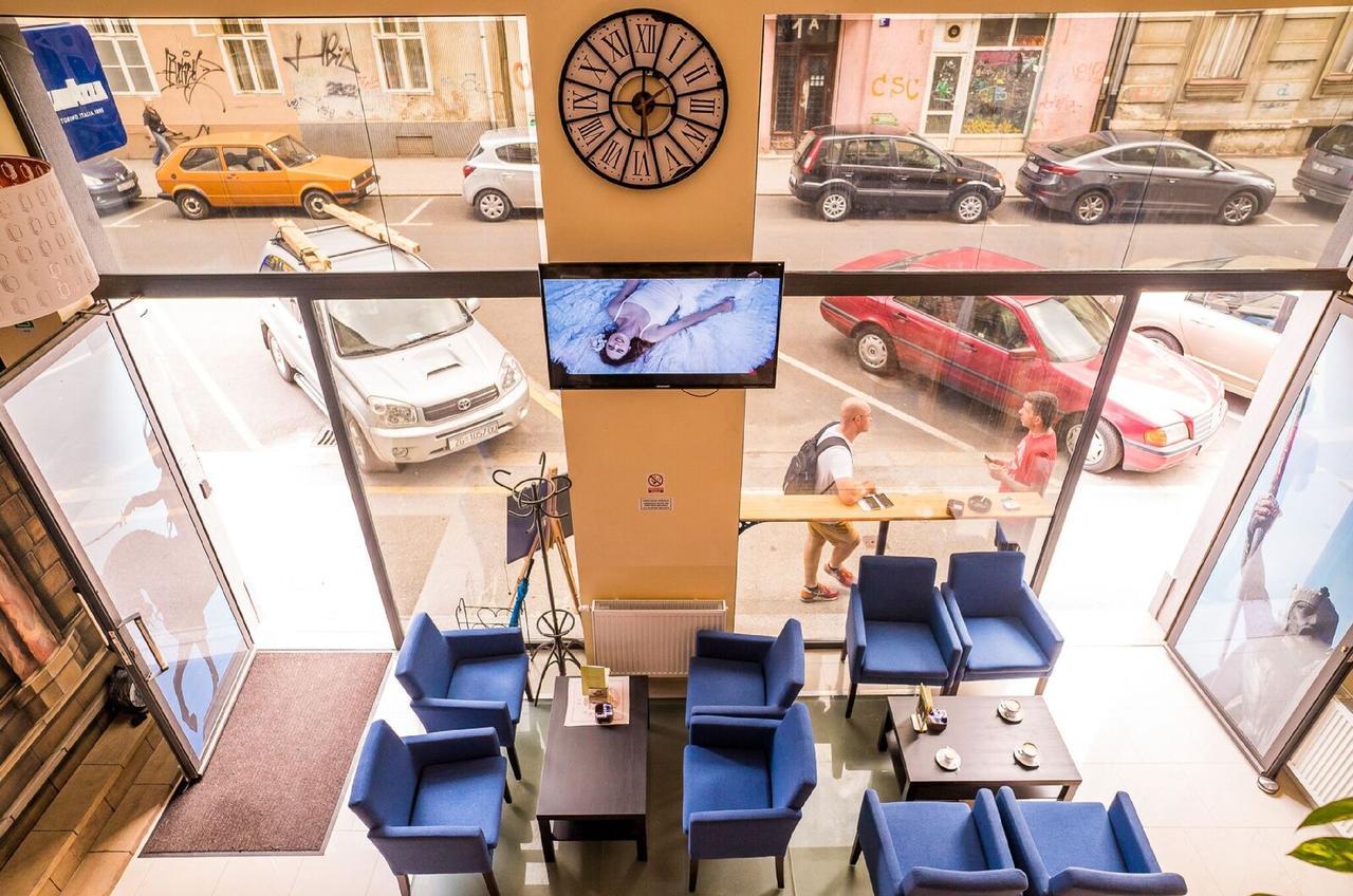 Boutique Hostel Kings N' Queens Zagreb Exteriör bild